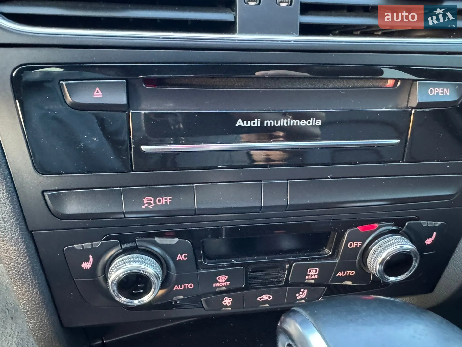 2012 Audi A4 - мініатюра 16