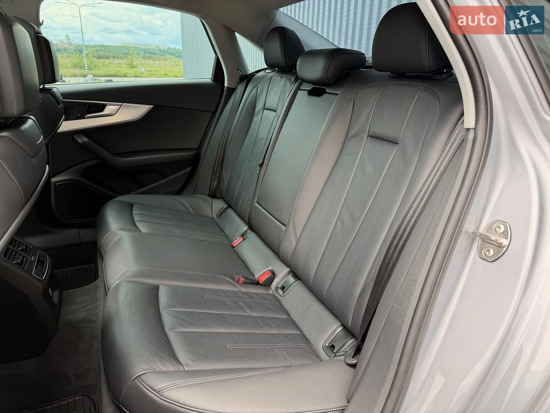 2016 Audi A4 - мініатюра 9