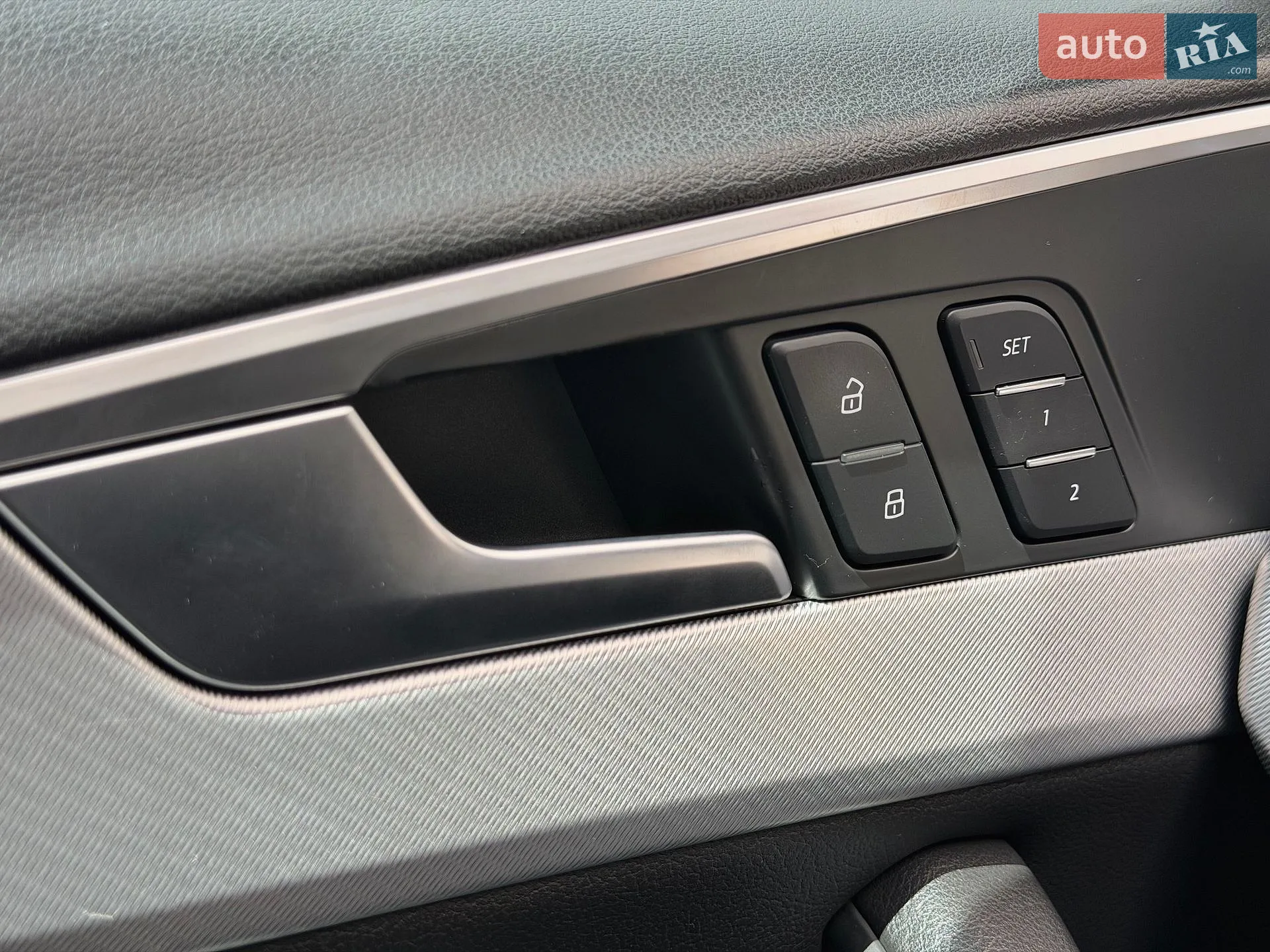 2016 Audi A4 - мініатюра 22