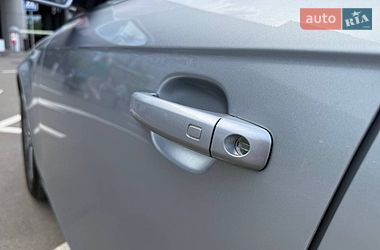 Седан Audi A4 2014 в Киеве