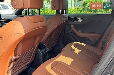 Седан Audi A4 2020 в Киеве