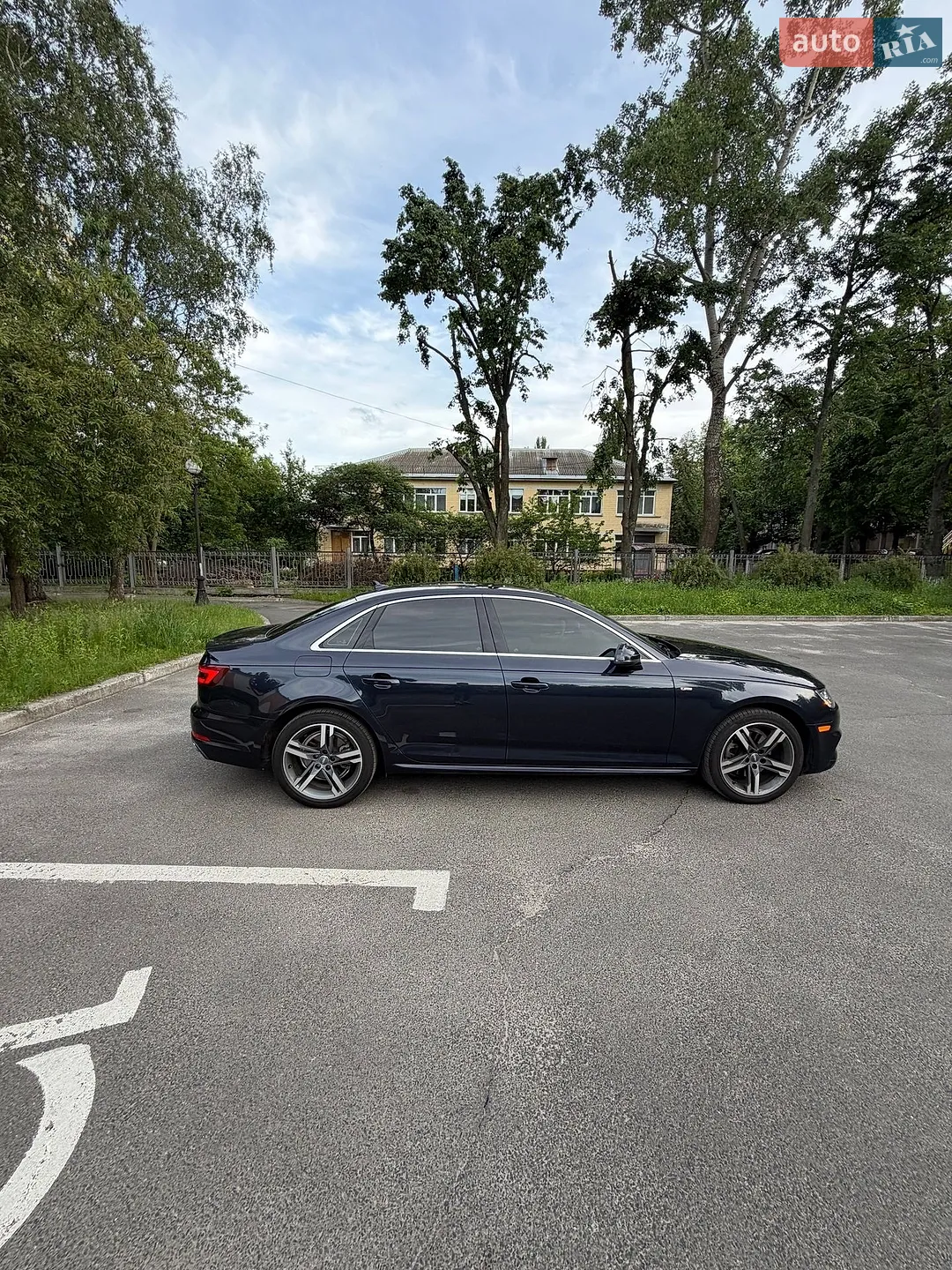 2017 Audi A4 - мініатюра 8