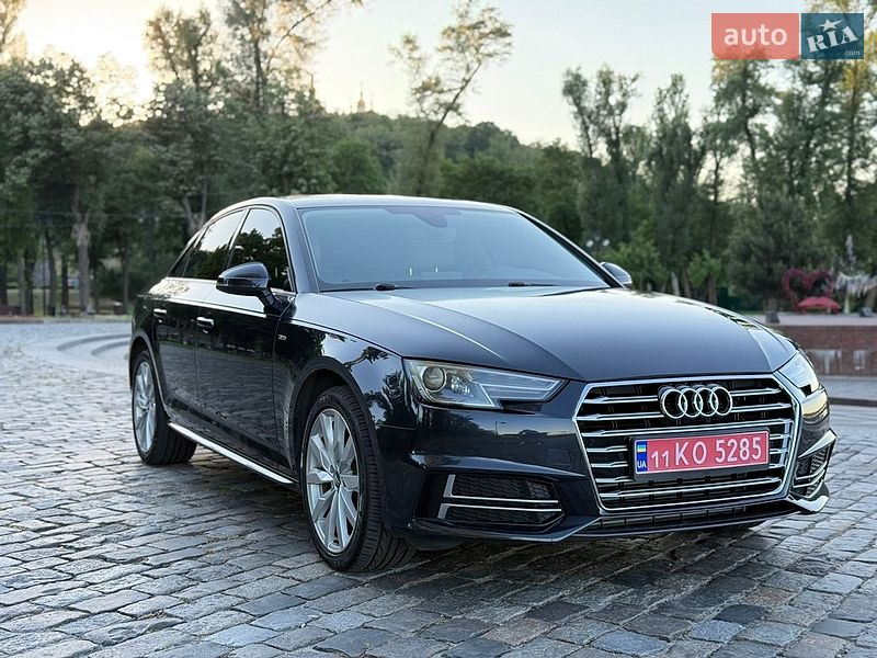 Седан Audi A4 2018 в Киеве