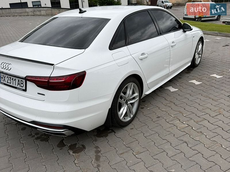 Седан Audi A4 2023 в Хмельницком