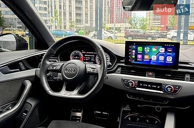 Универсал Audi A4 2019 в Киеве