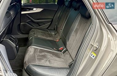 Универсал Audi A4 2019 в Киеве
