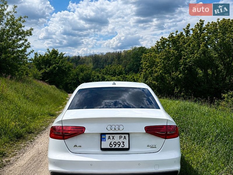 Седан Audi A4 2013 в Харкові