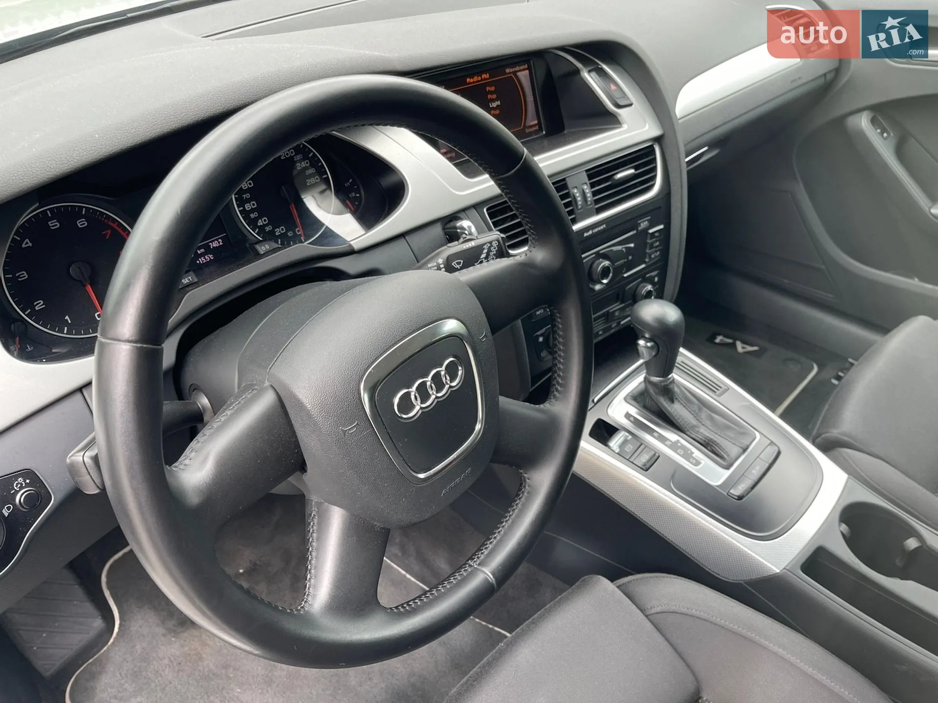 2011 Audi A4 - мініатюра 37