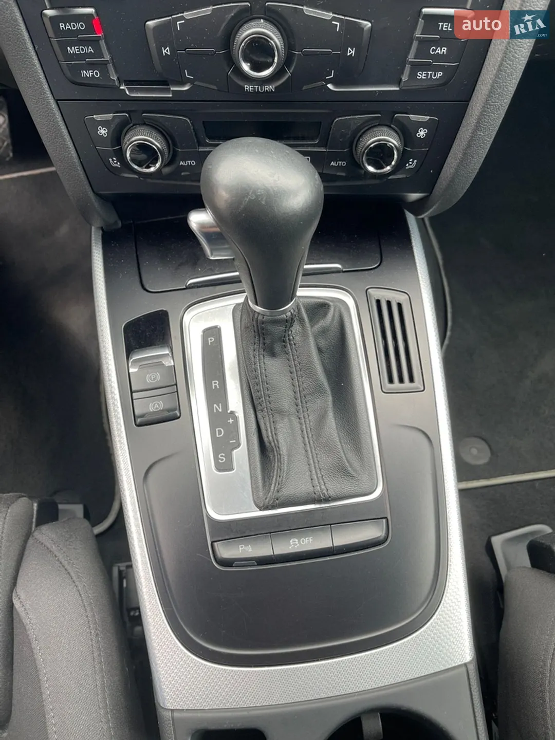 2011 Audi A4 - мініатюра 38
