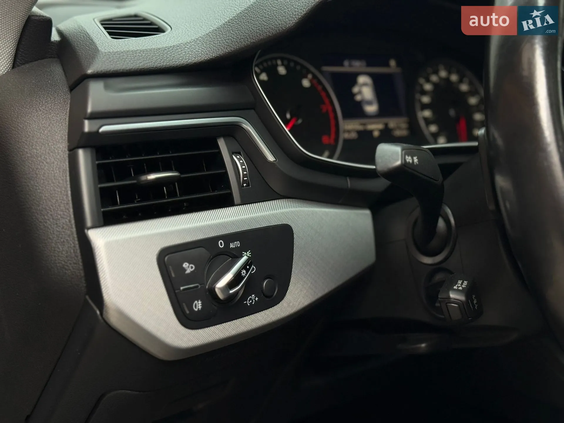 2016 Audi A4 - мініатюра 34