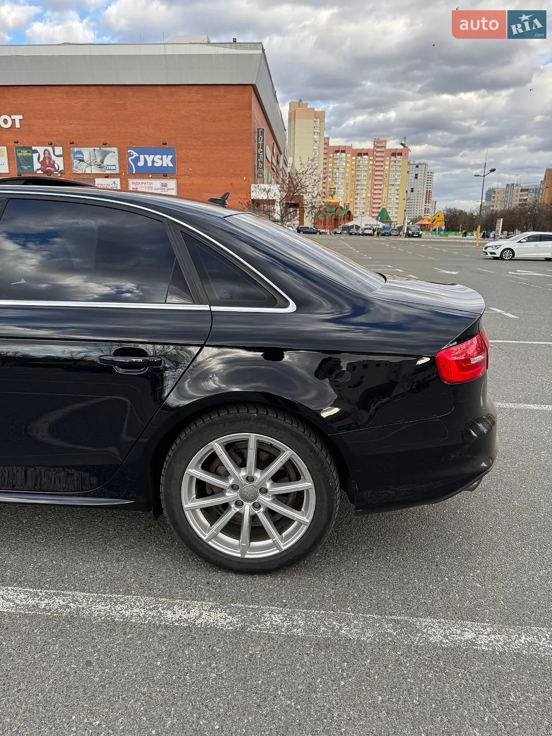 2015 Audi A4 - мініатюра 19