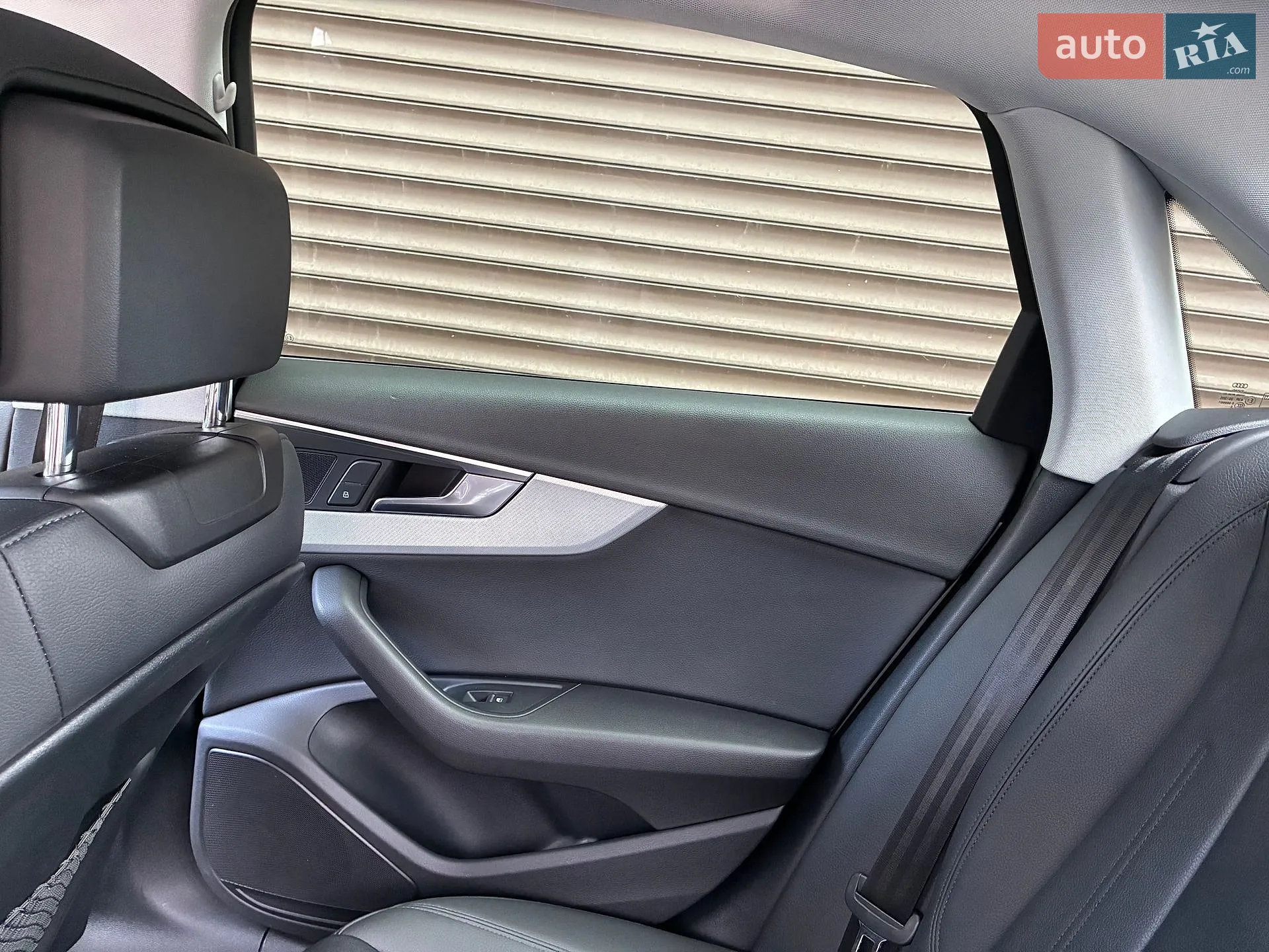 2015 Audi A4 - мініатюра 26