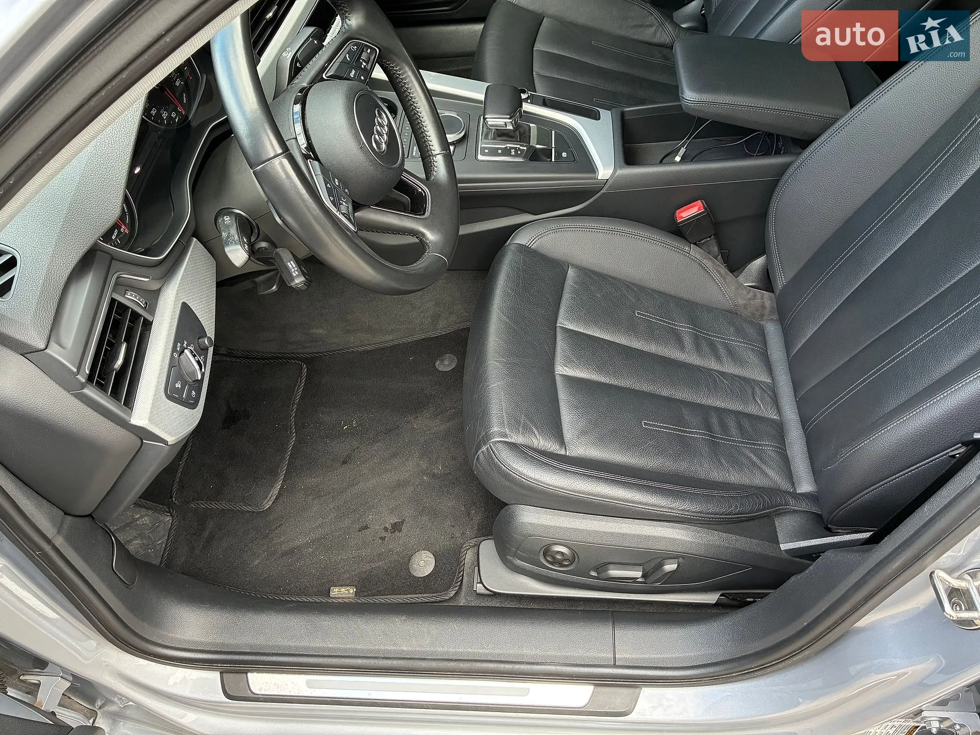 2015 Audi A4 - мініатюра 18