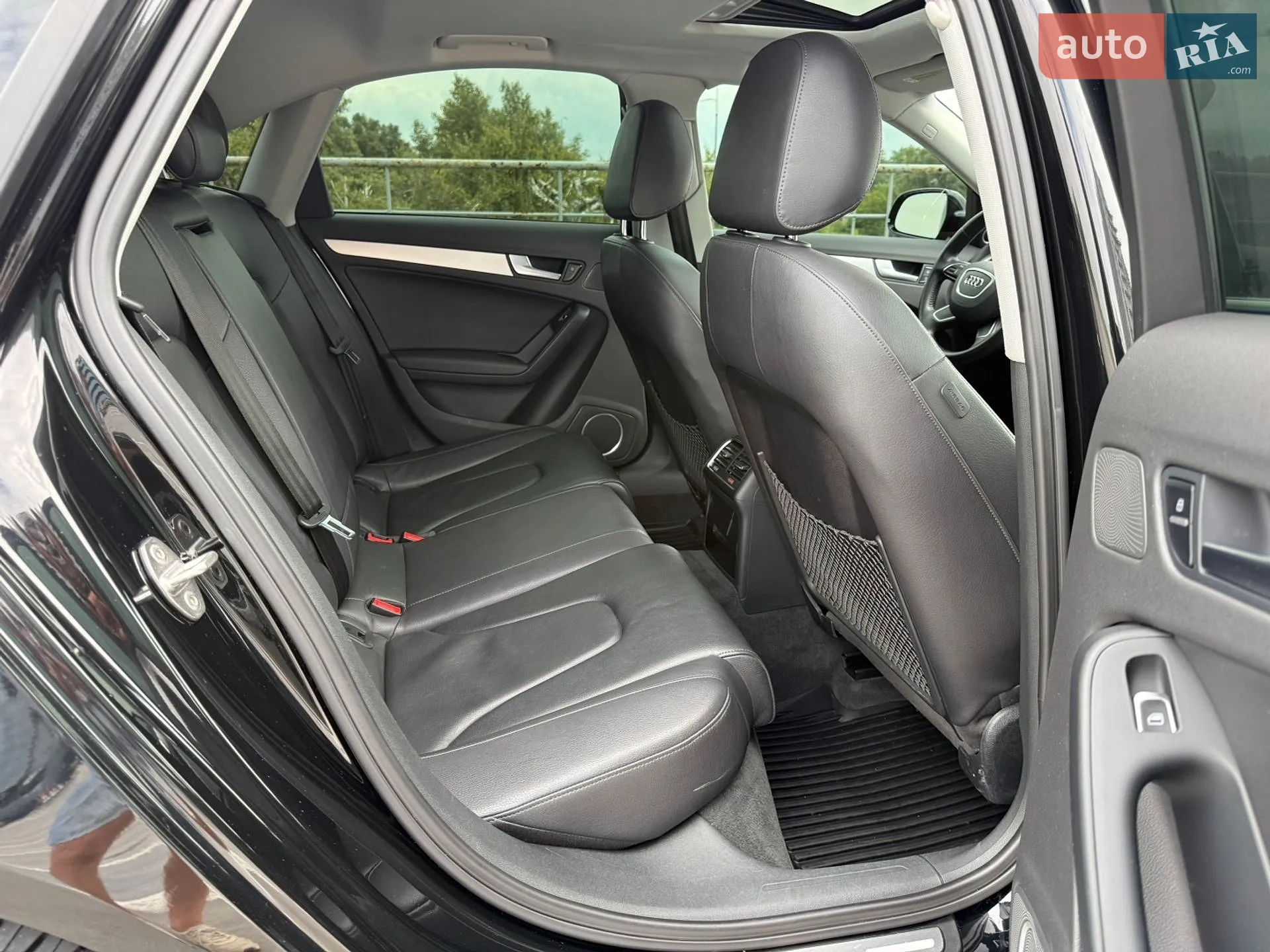 2013 Audi A4 - мініатюра 45