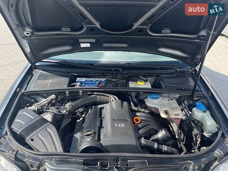 Седан Audi A4 2006 в Киеве