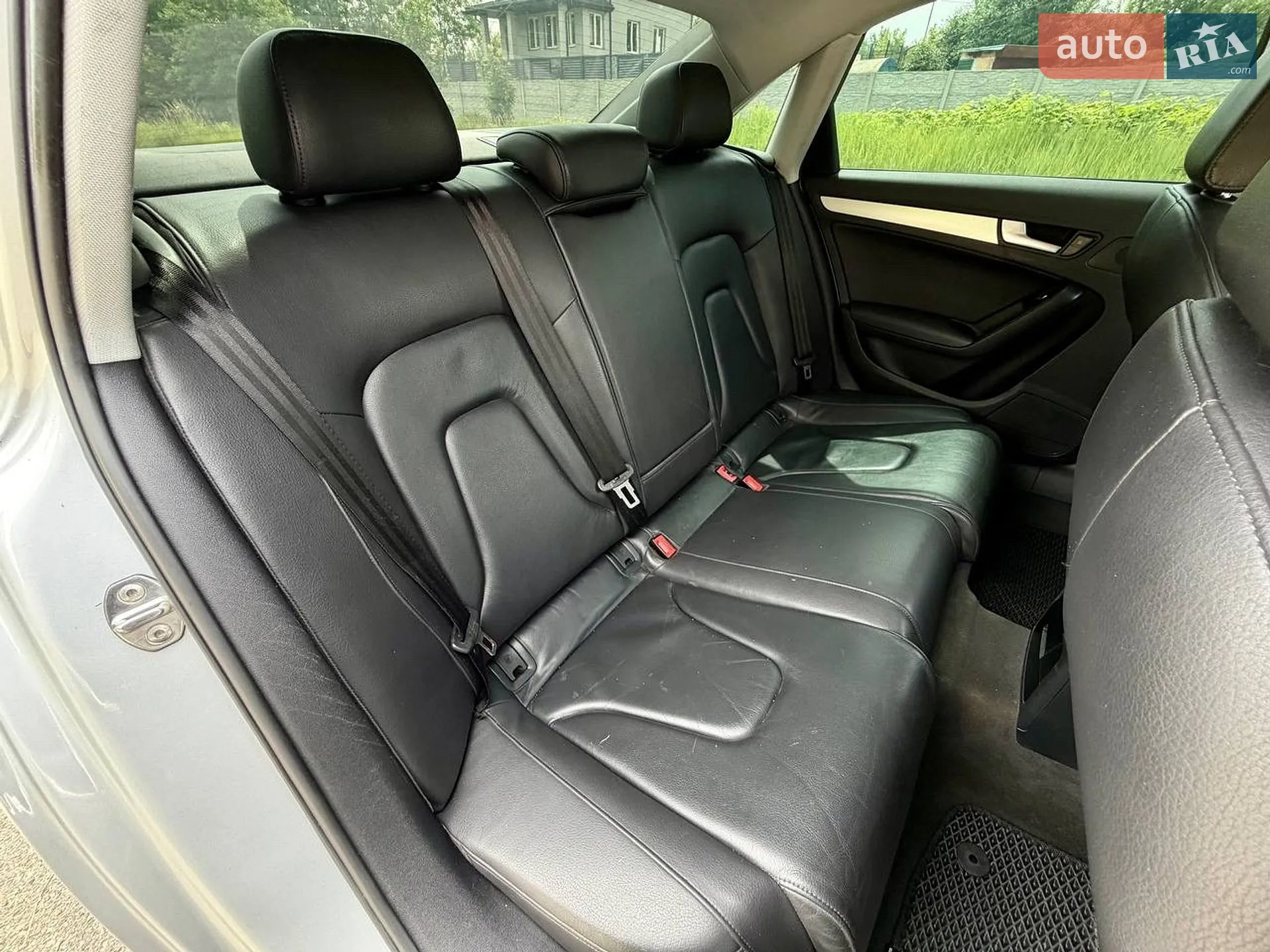 2012 Audi A4 - мініатюра 10