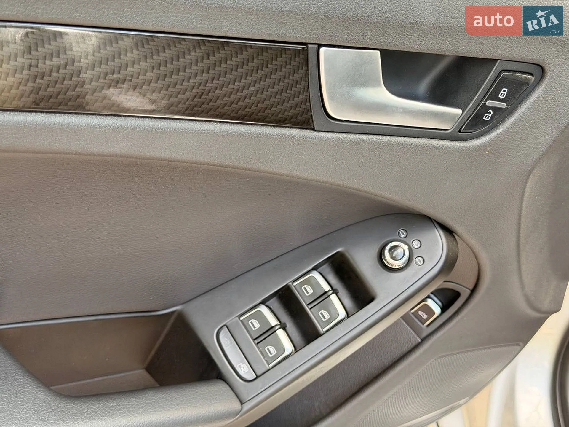 2013 Audi A4 - мініатюра 26