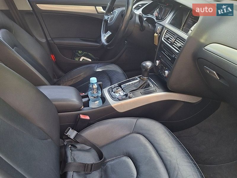 Седан Audi A4 2014 в Одесі