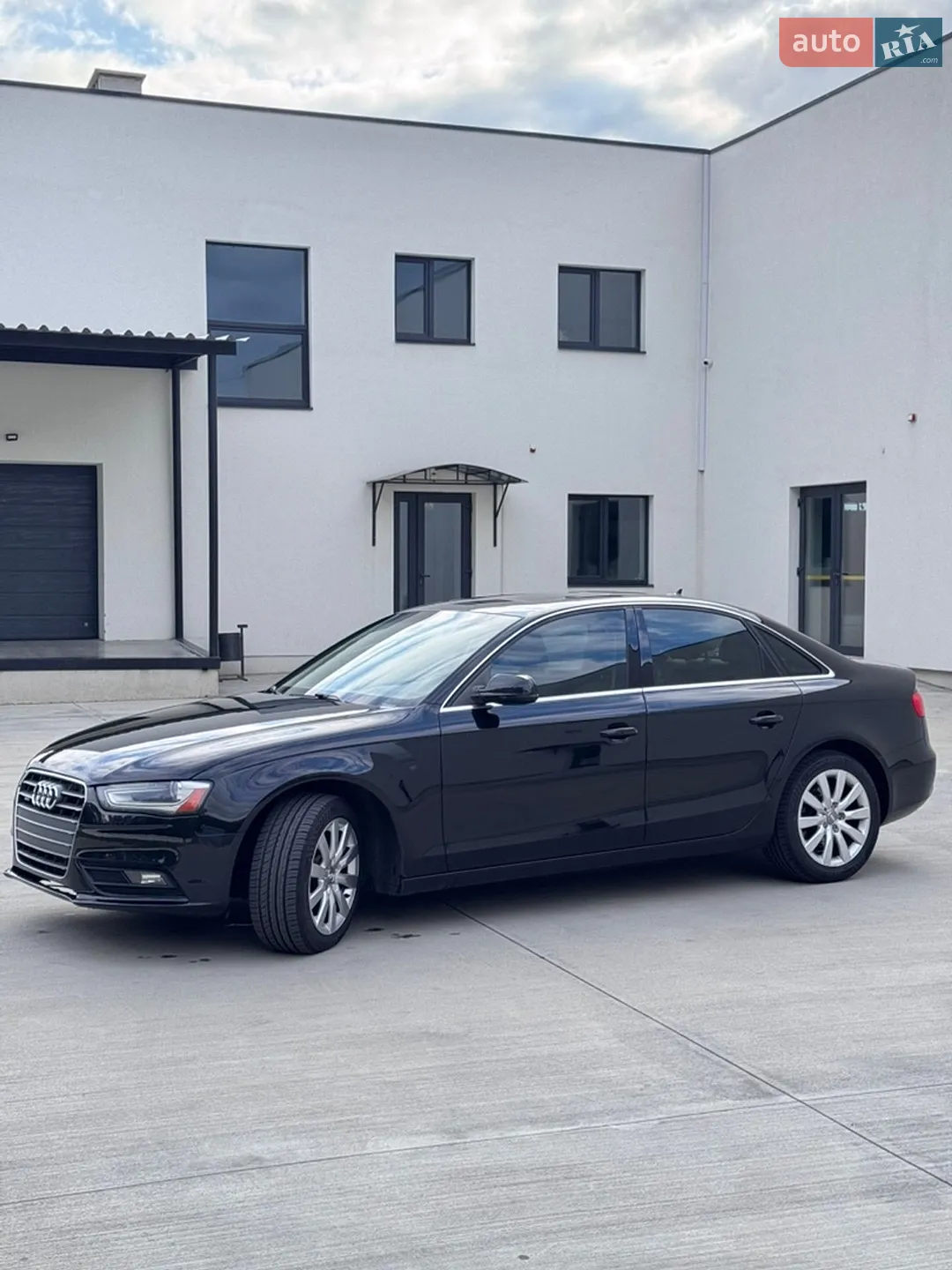 2013 Audi A4 - мініатюра 8