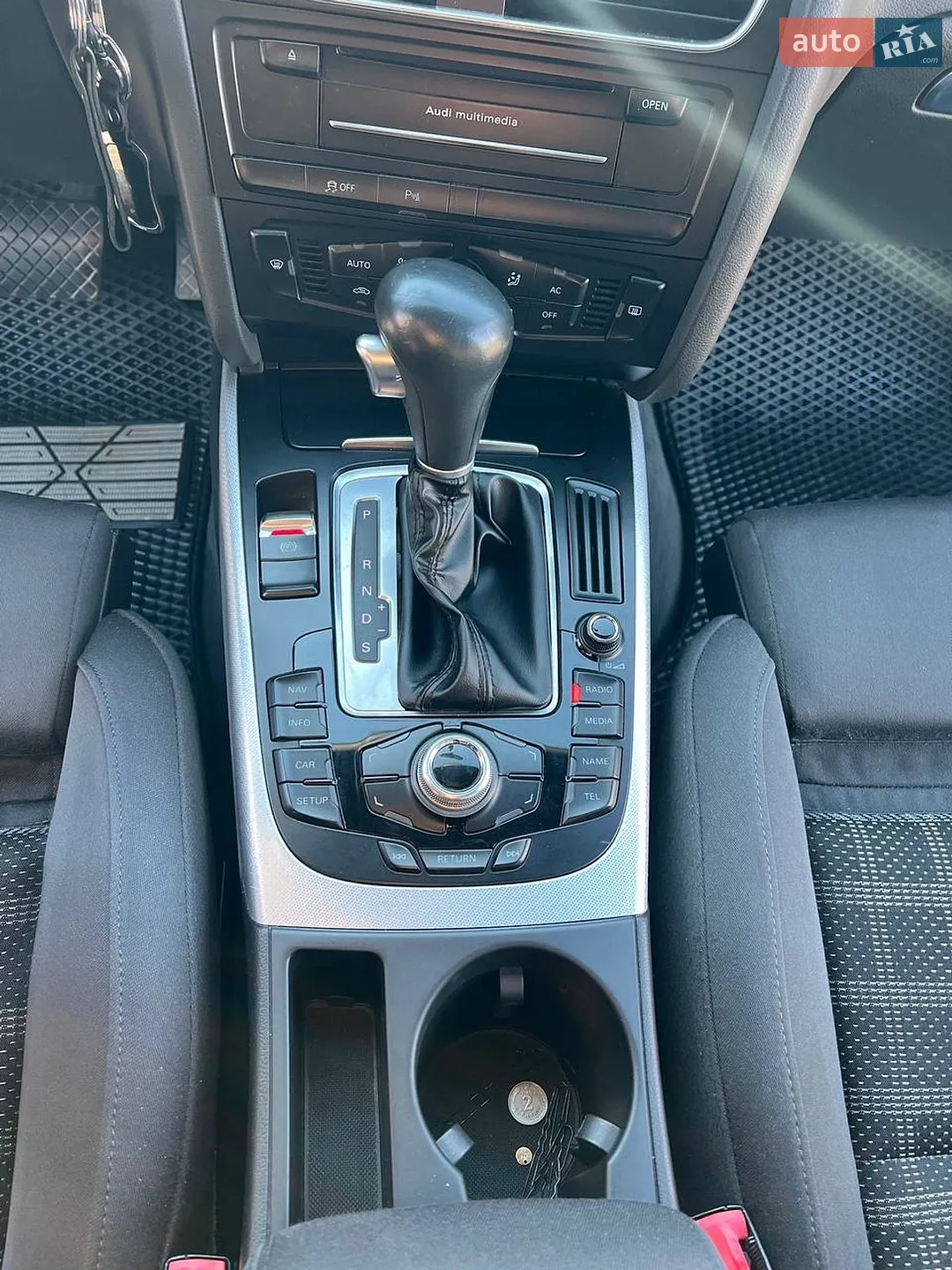2011 Audi A4 - мініатюра 9