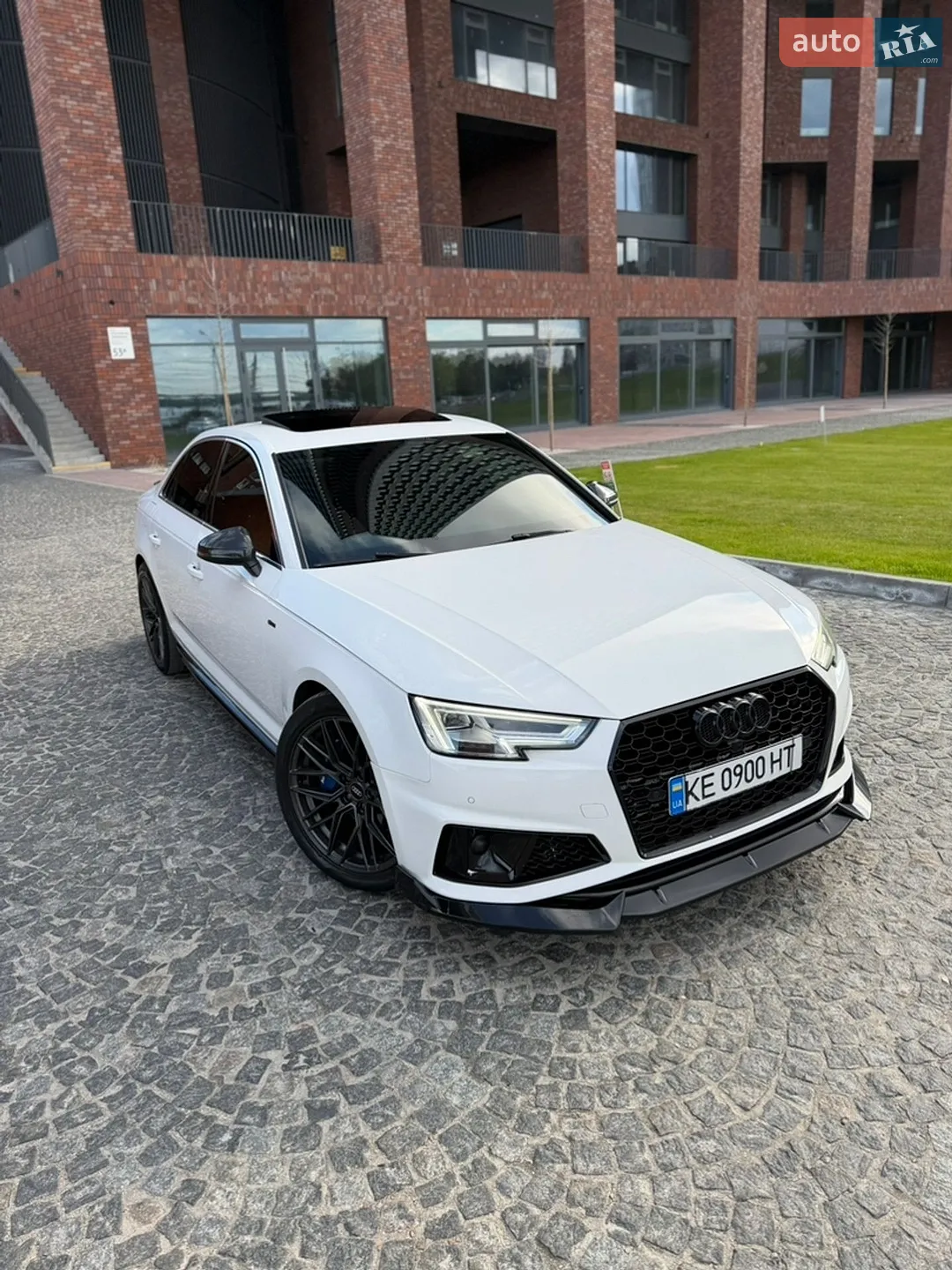 2019 Audi A4 - фото 1