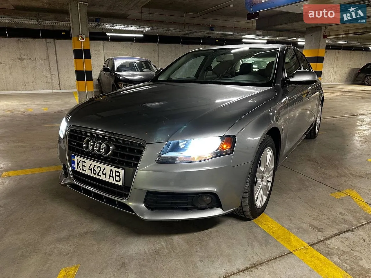 2011 Audi A4 - мініатюра 18