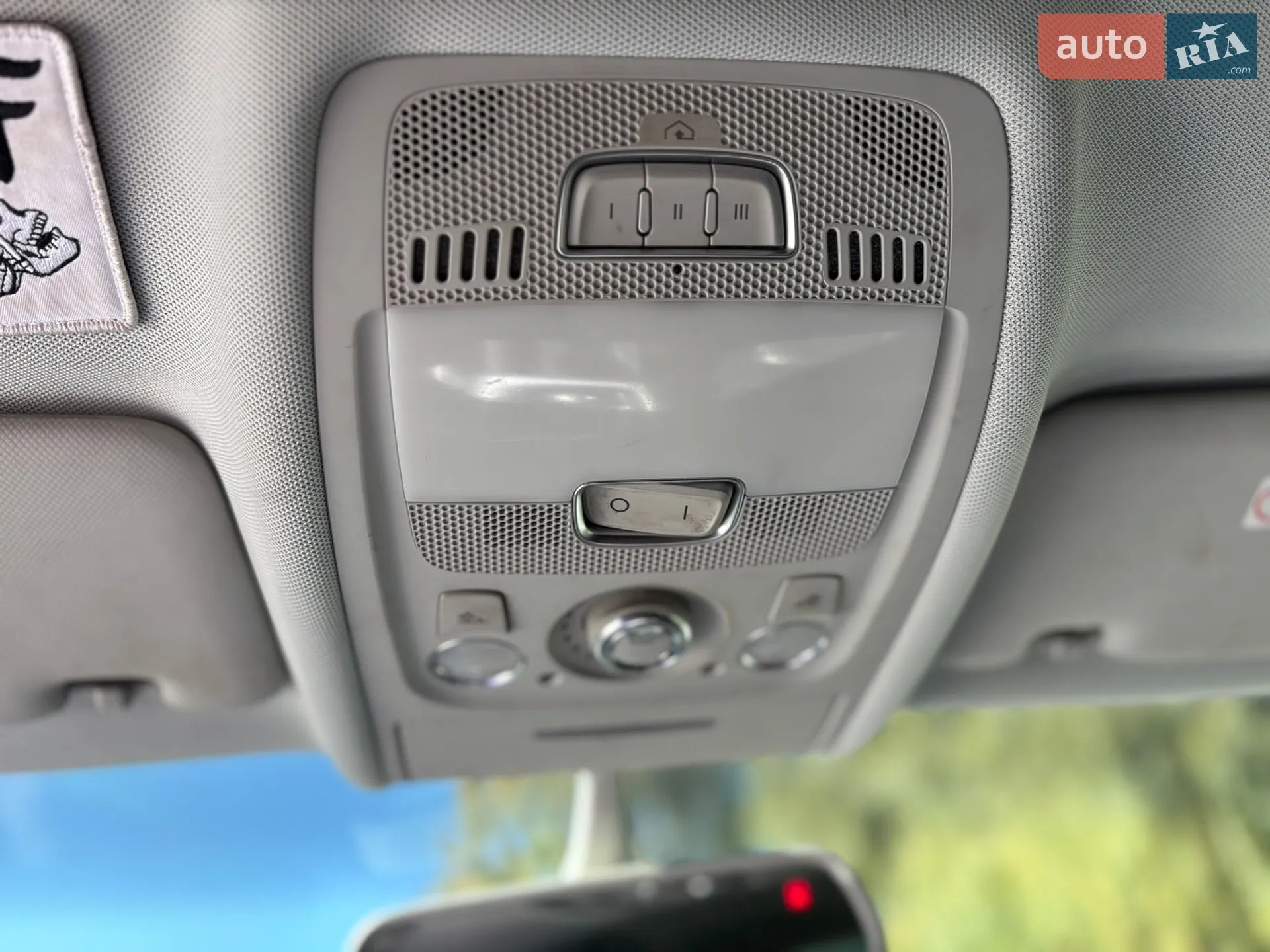 2010 Audi A4 - мініатюра 20