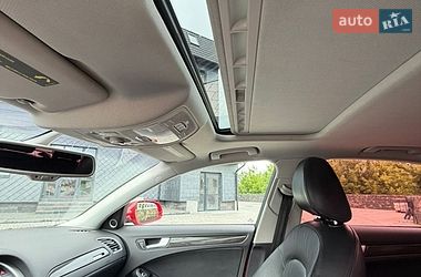 Седан Audi A4 2012 в Ровно