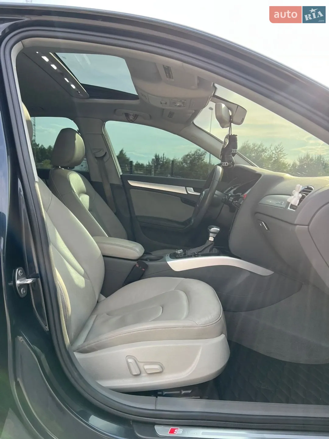 2012 Audi A4 - мініатюра 16
