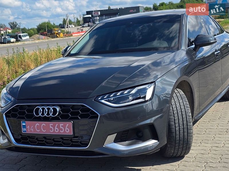 Седан Audi A4 2021 в Львові
