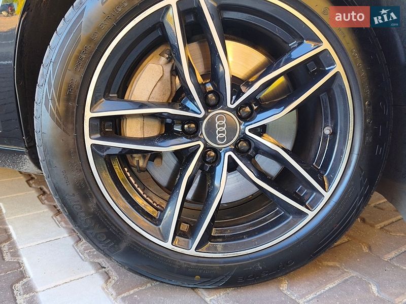 Седан Audi A4 2017 в Києві фото 40 Седан Audi A4 2017 в Києві
