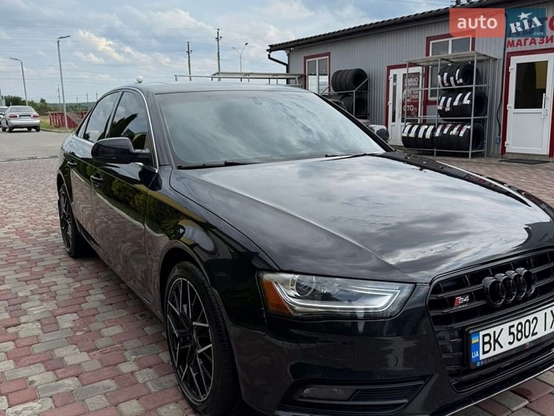Audi A4 2012