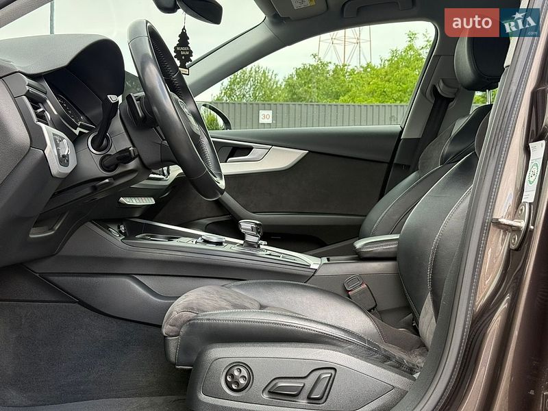 Універсал Audi A4 2019 в Луцьку