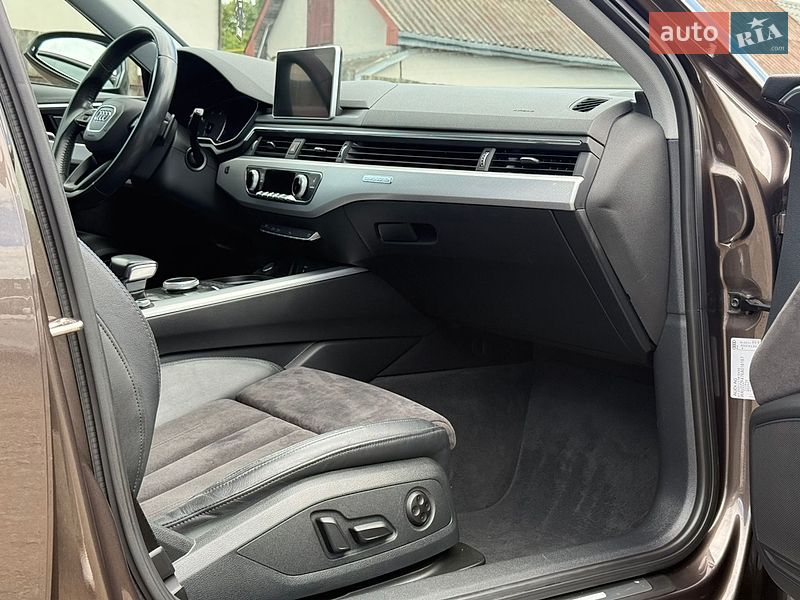 Універсал Audi A4 2019 в Луцьку