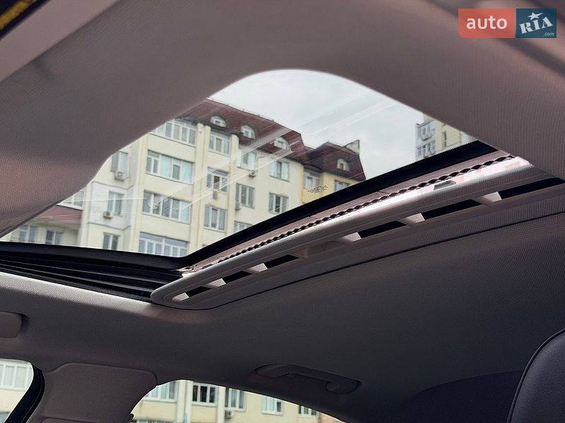 Седан Audi A4 2015 в Харькове