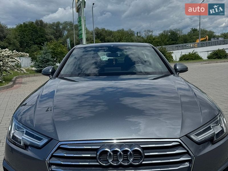 Седан Audi A4 2019 в Івано-Франківську