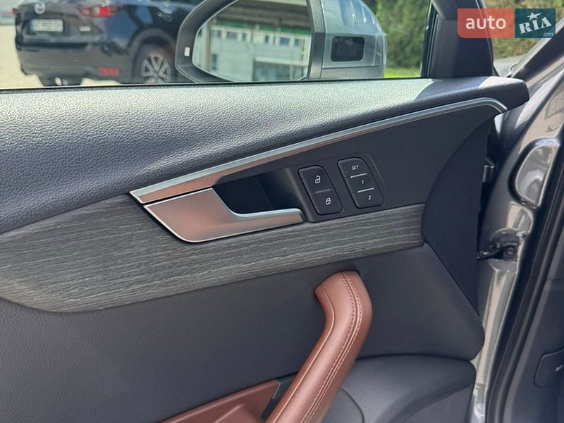 Седан Audi A4 2019 в Івано-Франківську