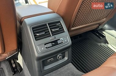 Седан Audi A4 2019 в Івано-Франківську
