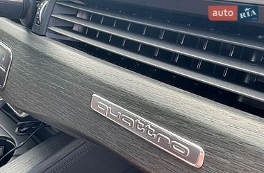 Седан Audi A4 2019 в Івано-Франківську