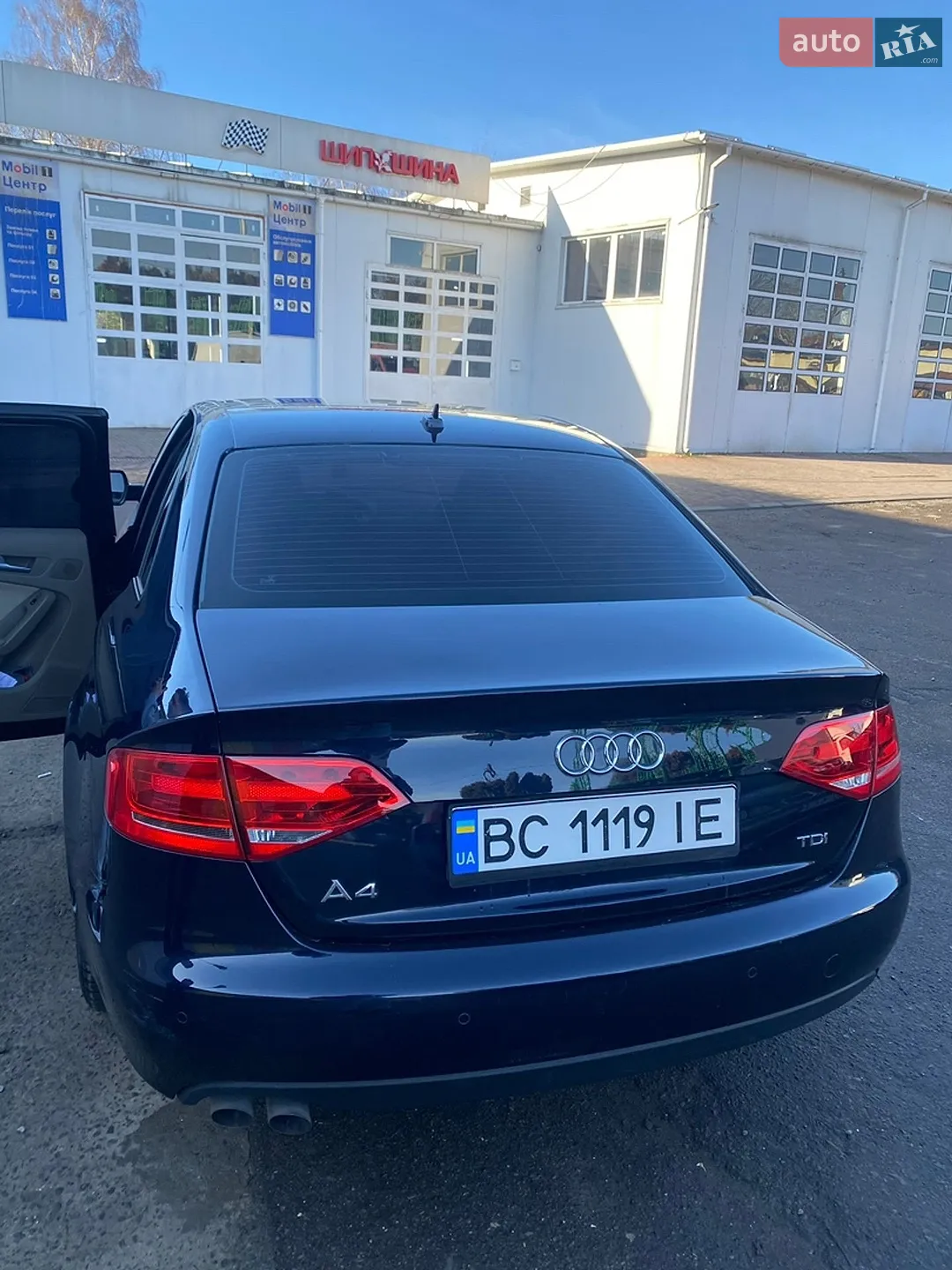 2011 Audi A4 - мініатюра 16