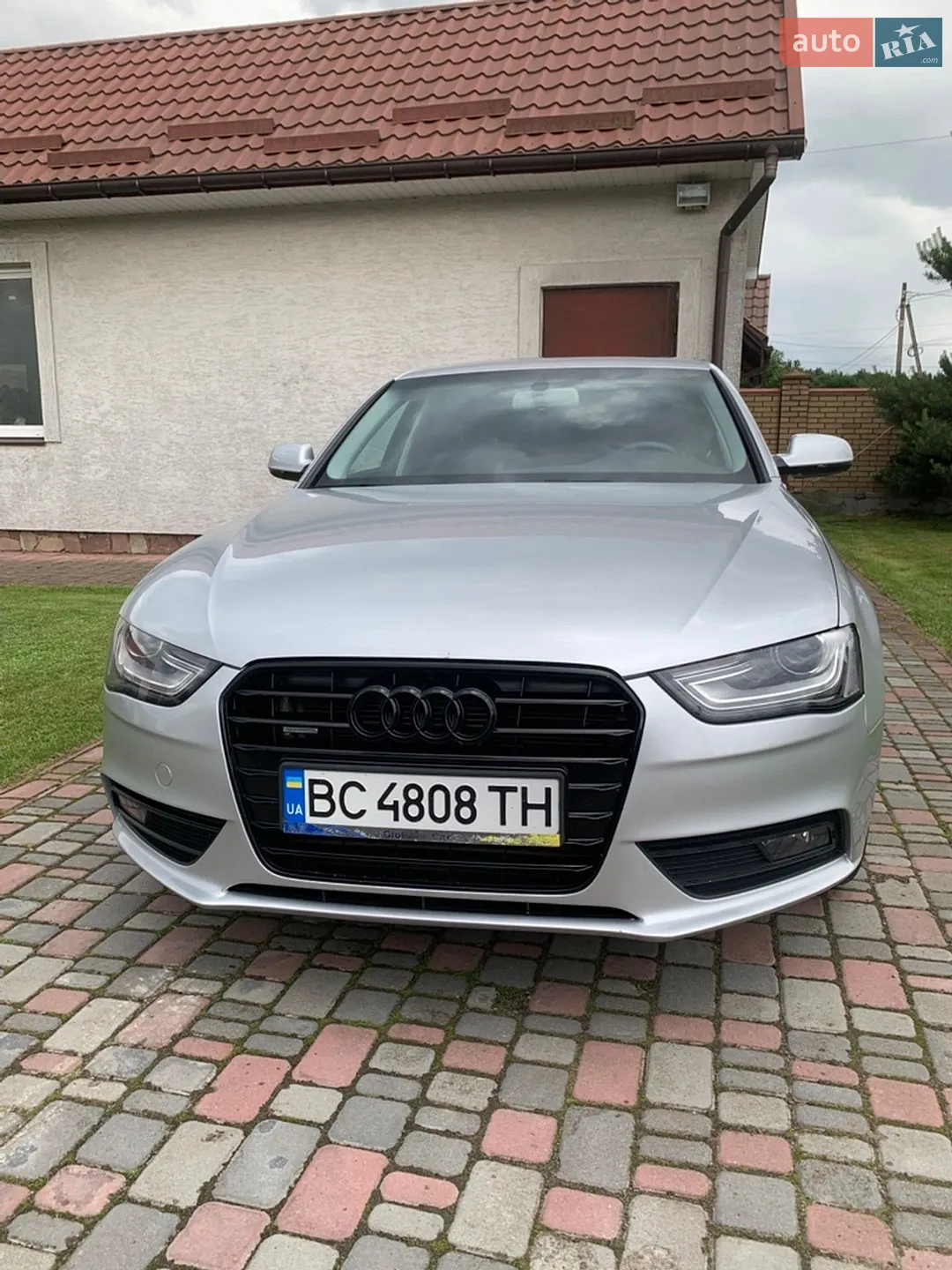 2013 Audi A4 - мініатюра 2