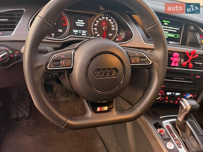 Седан Audi A4 2015 в Харькове