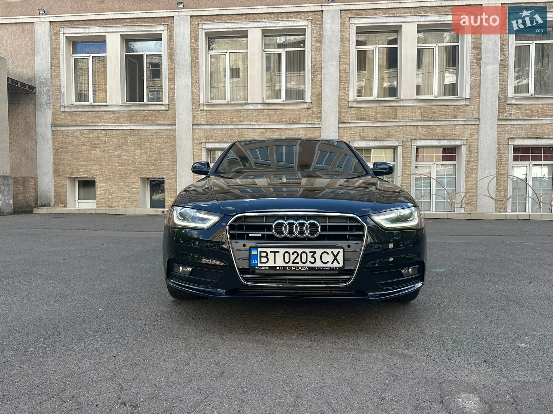 2013 Audi A4 - мініатюра 3