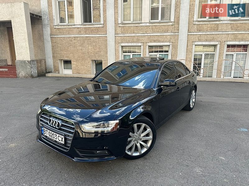 Седан Audi A4 2013 в Одесі