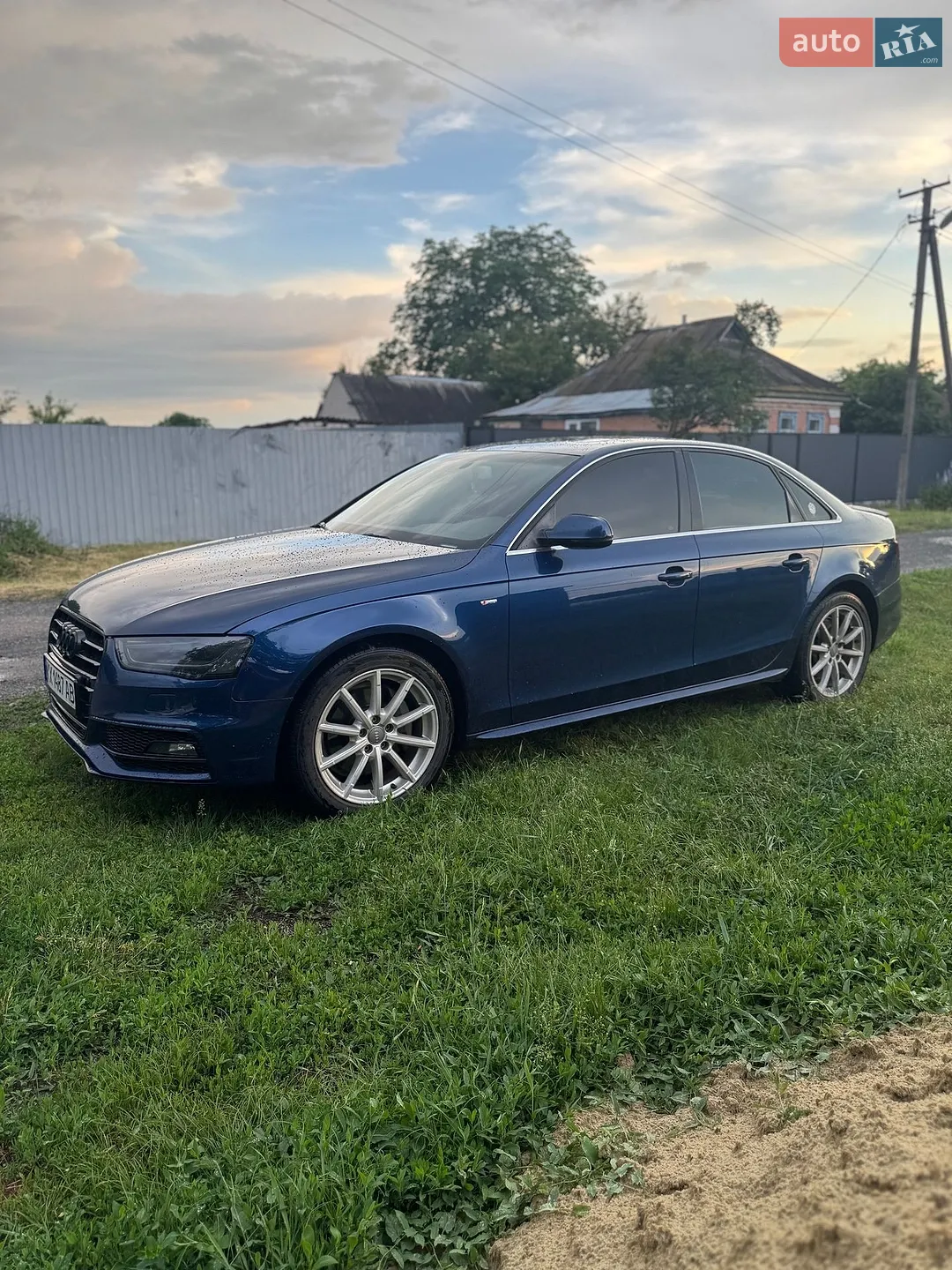 2013 Audi A4 - мініатюра 2