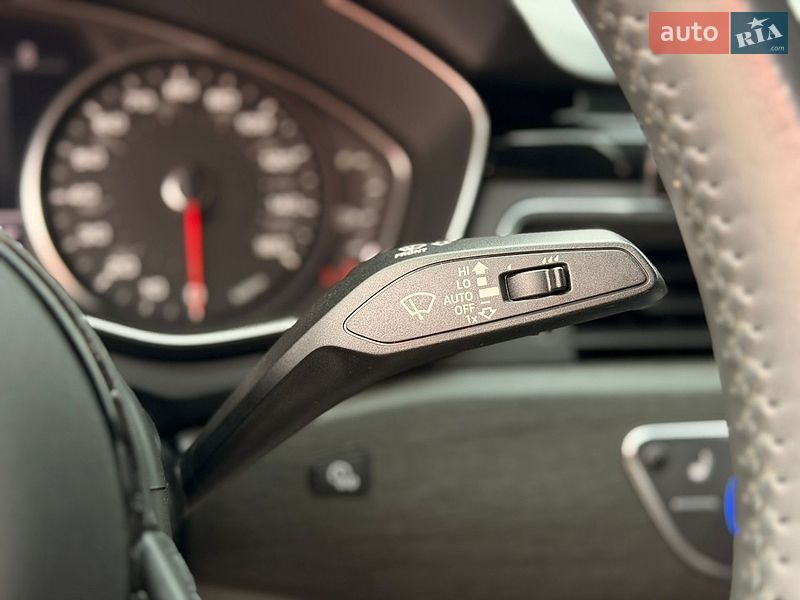 Седан Audi A4 2020 в Києві