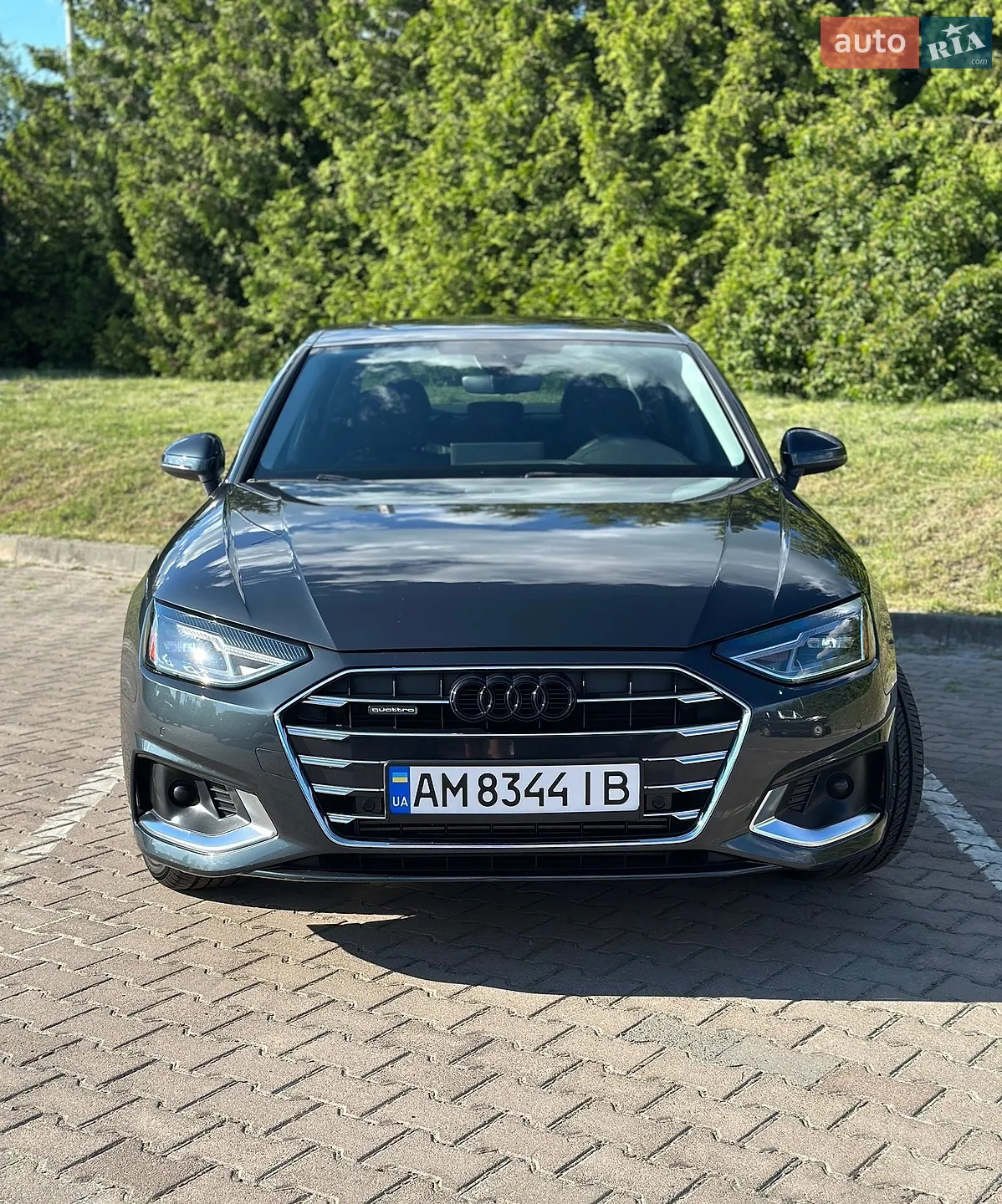 Audi A4 2016 VIN WAUGMAF40HN042599 фото оголошення 5 з 23