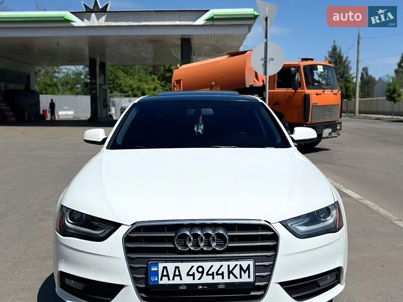 Audi A4 2016 VIN WAUENAF42HN007132 фото оголошення 26 з 77