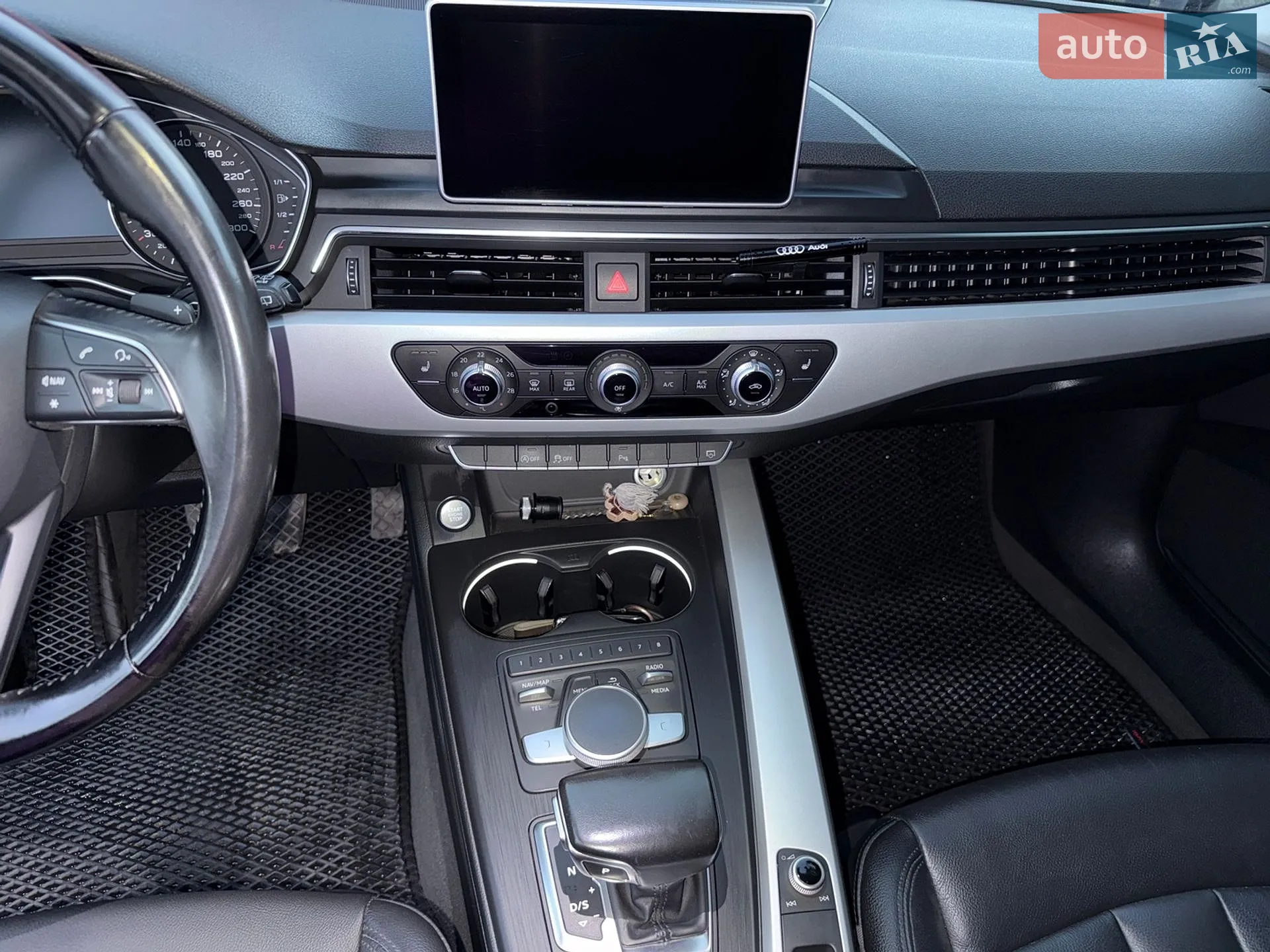 2017 Audi A4 - мініатюра 26