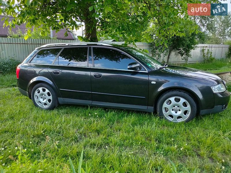 Универсал Audi A4 2003 в Миргороде